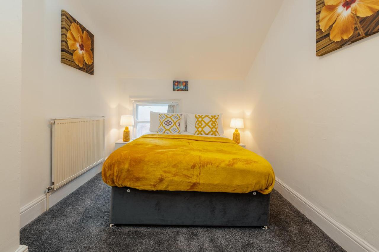 Crosby Apartments Liverpool Exterior foto